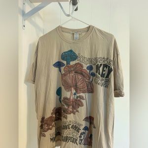 Urban Women’s Graphic Tee